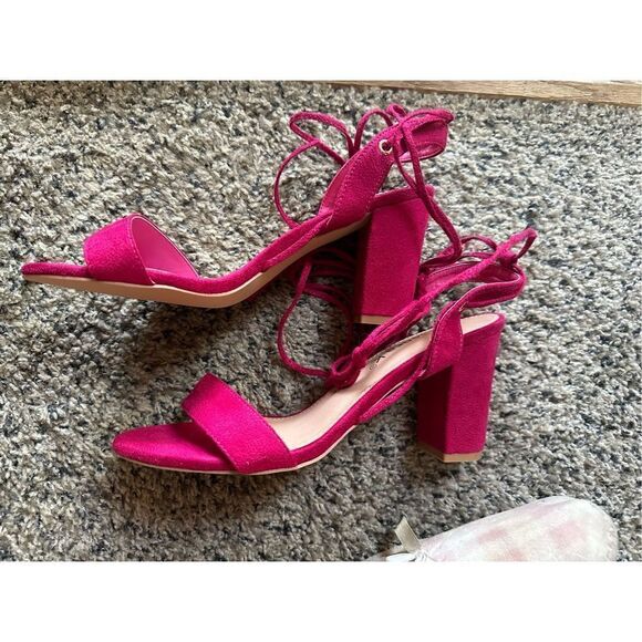 Faux velvet lace up chunky heel fuchsia color size 9 - Picture 10 of 11